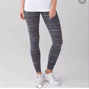 Lululemon wunder under